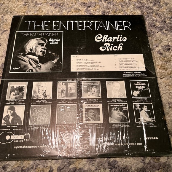Charlie Rich- The Entertainer- vintage vinyl record from 1975 - Picture 2 of 9